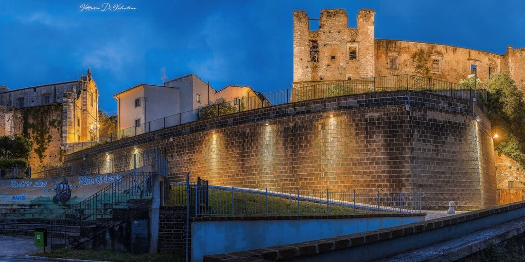 Castello dei Caracciolo景点图片