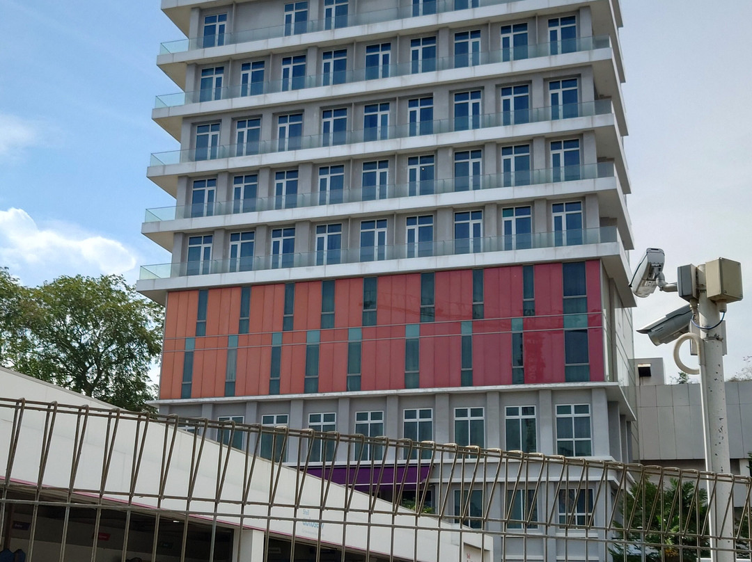 新加坡Aqueen环庭商旅酒店 - 巴耶利峇主图