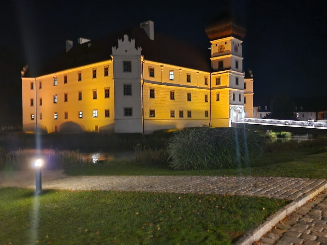 Schloss Hohenkammer Tagungszentrum-弗赖辛必去景点