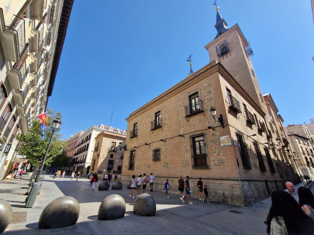Plaza De Santiago-马德里必去景点