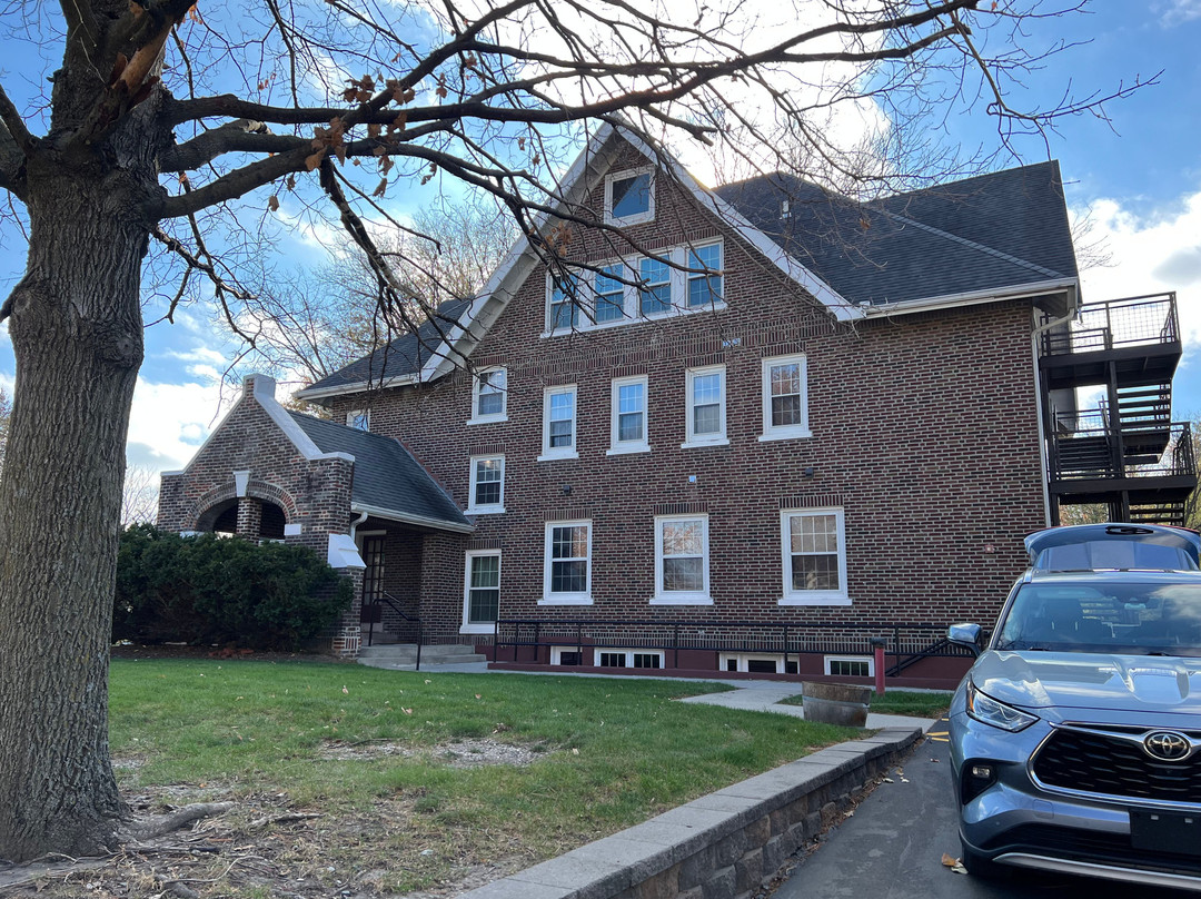 艾奥瓦豪斯酒店主图