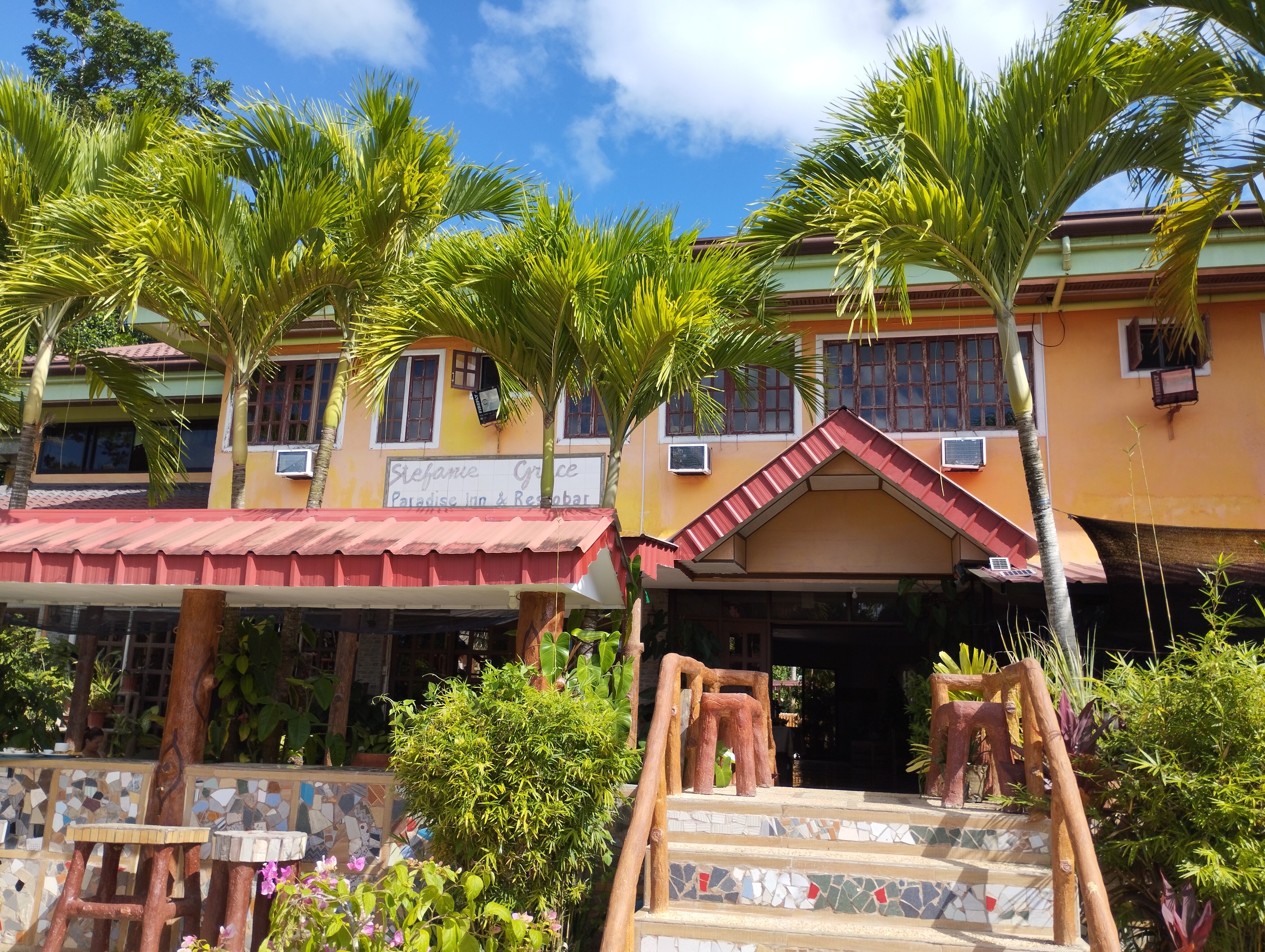 斯特菲尼格雷斯天堂旅馆-官方