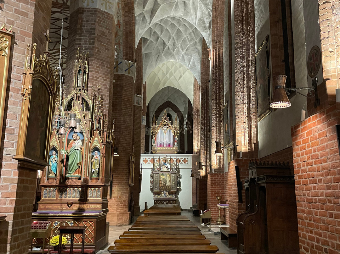 Church of St. Jacob Cathedral景点图片