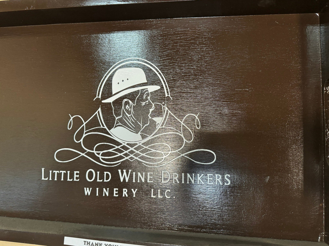 Little Old Wine Drinkers Winery景点图片
