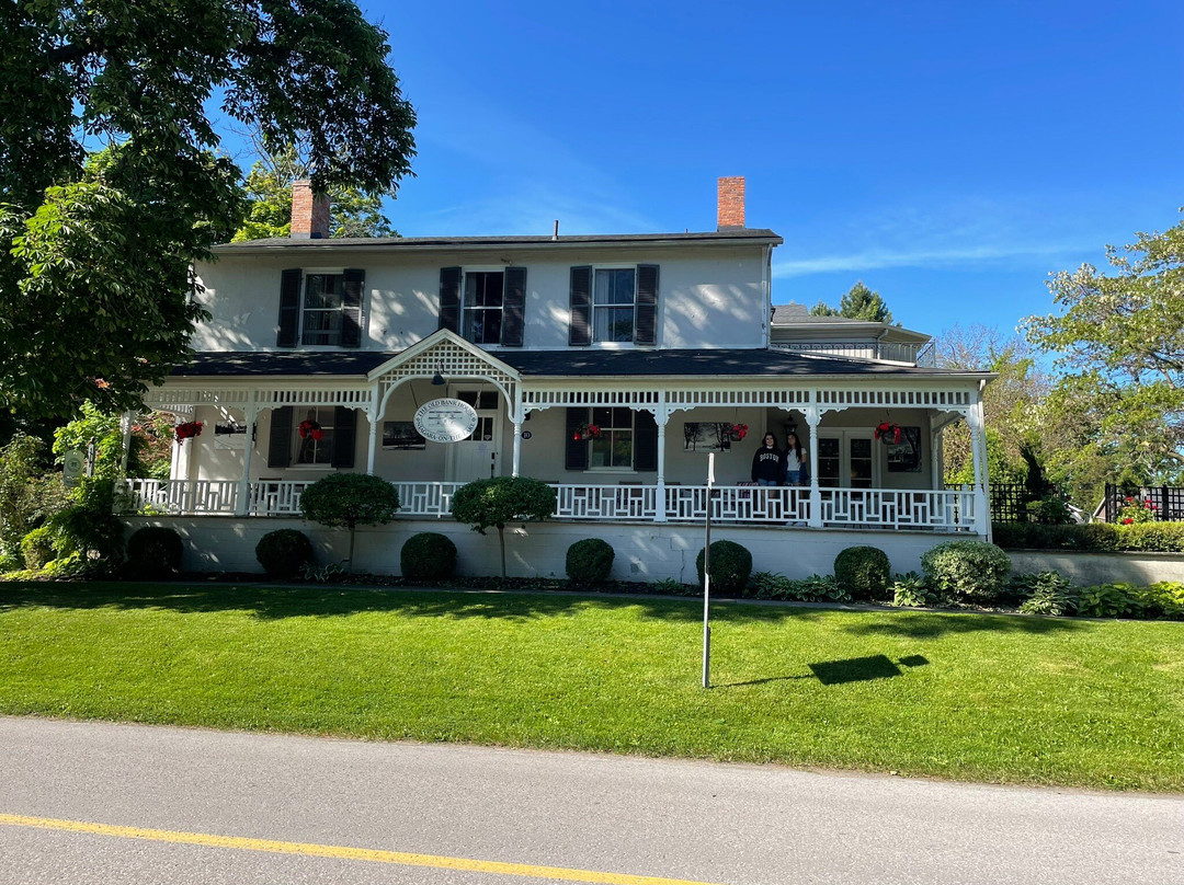 The Old Bank House主图