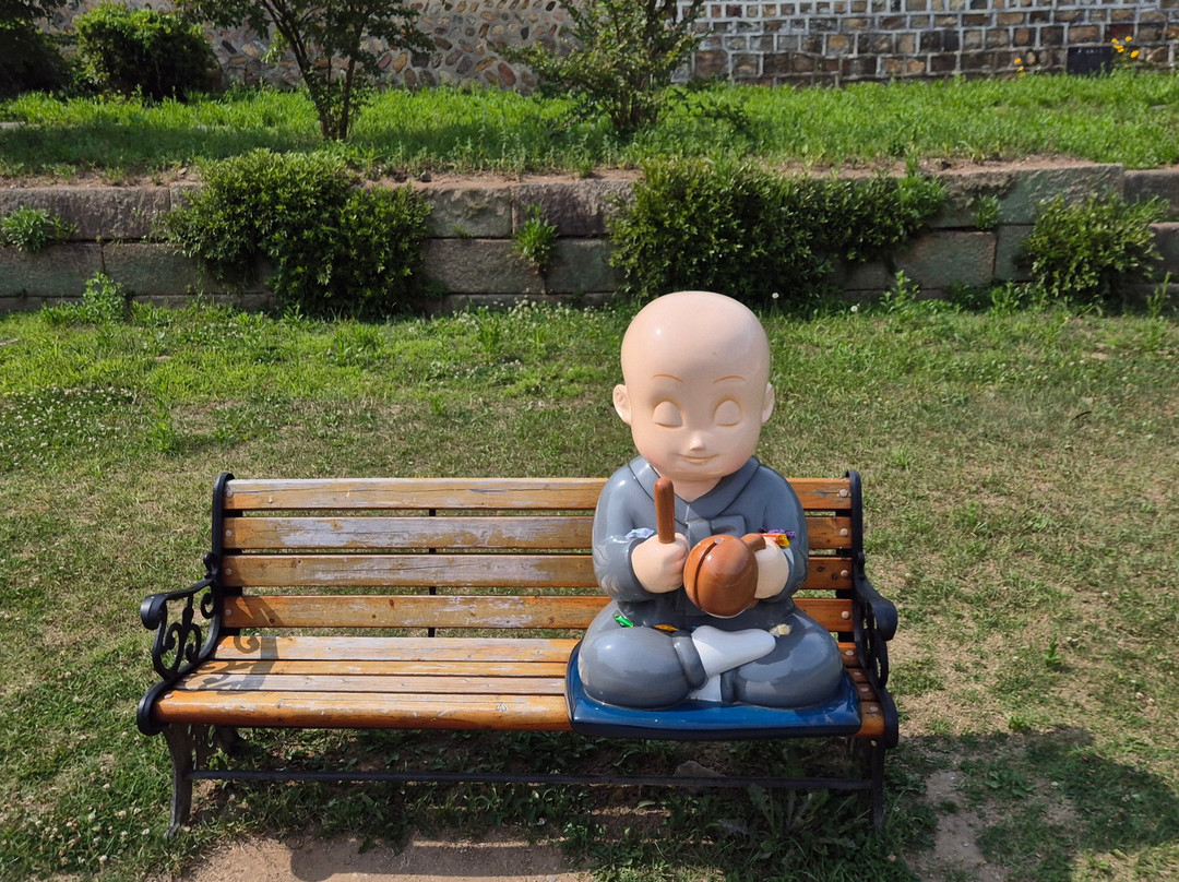 Yongjusa Temple-华城市必去景点