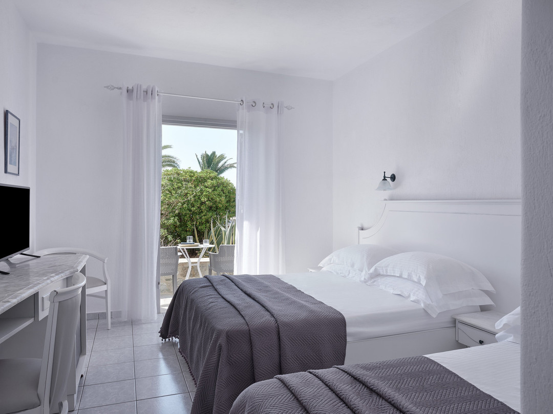 Myconian Sunrise Relais & Chateaux Hotel主图