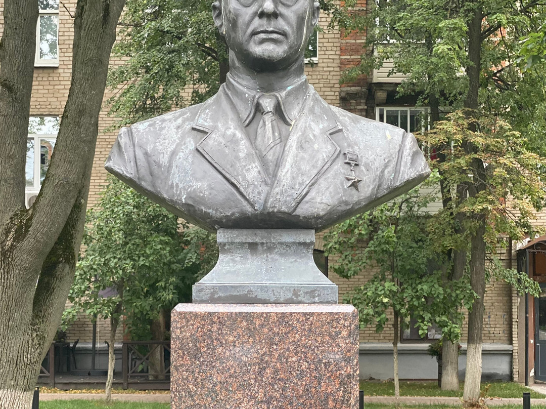 Polikarpova Nikolaya Nikolayevicha Bust-Zhukovsky必去景点