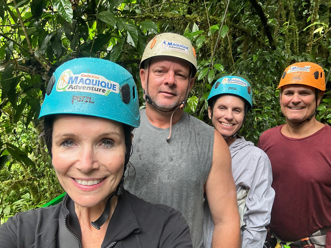 Canyoning Costa Rica Maquique Adventure景点图片