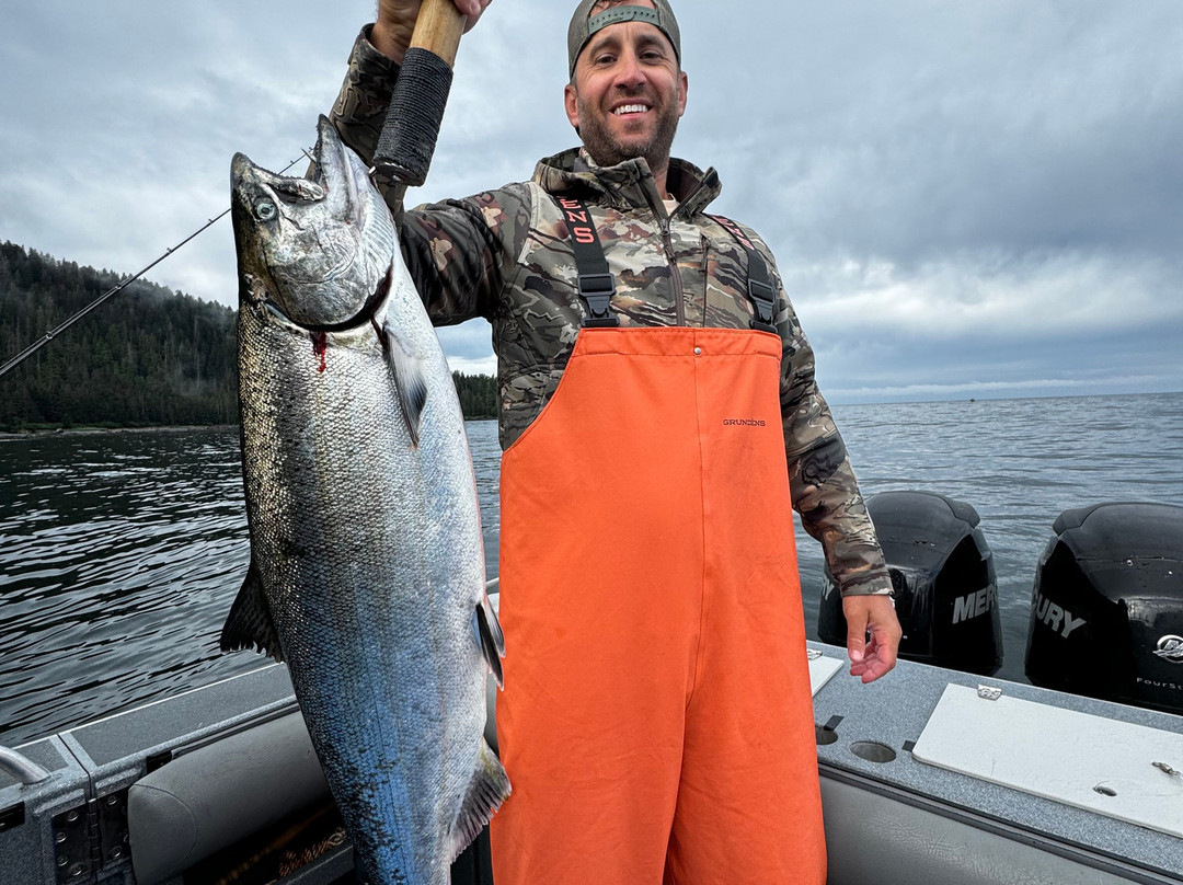 Waterfall Resort Alaska主图