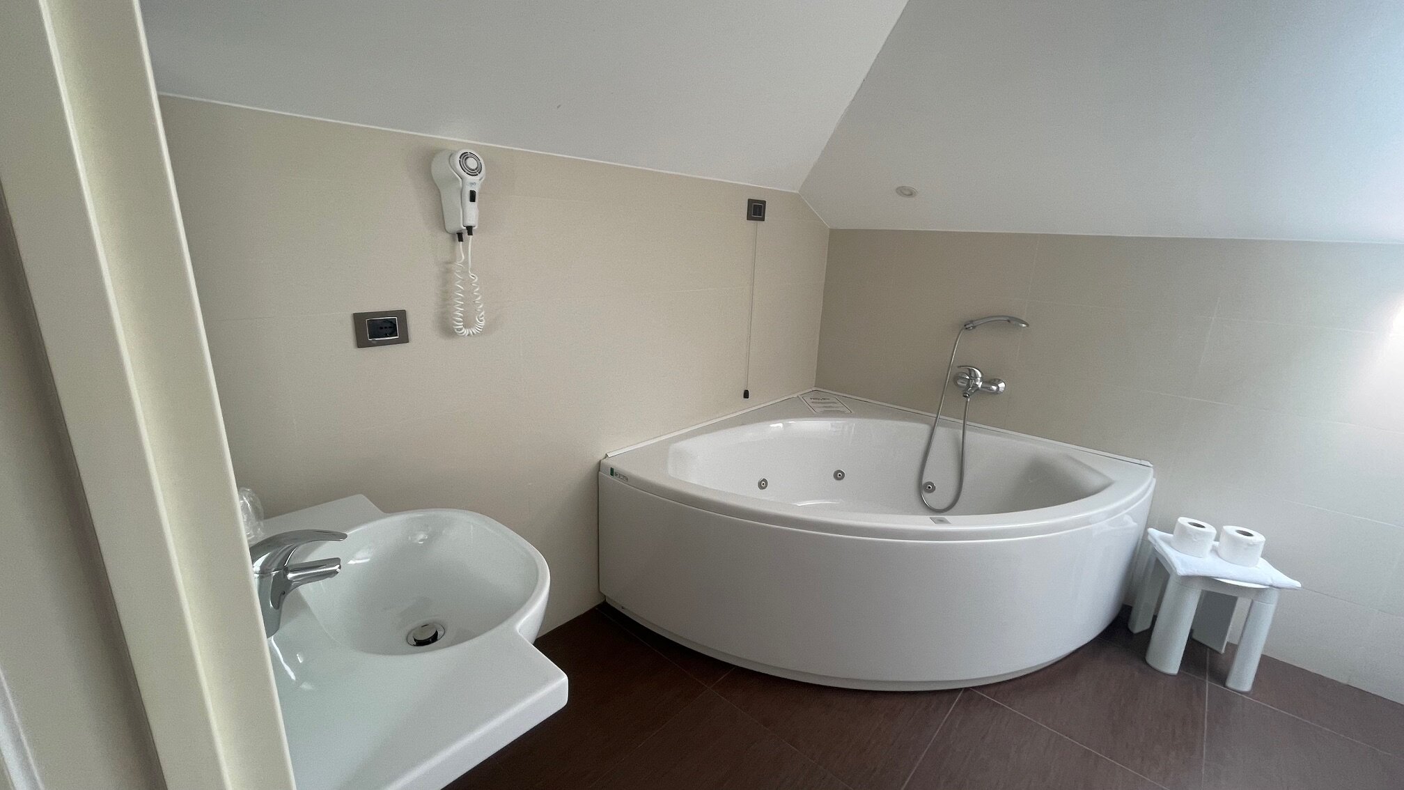 Villa Eva Hotel-浴室