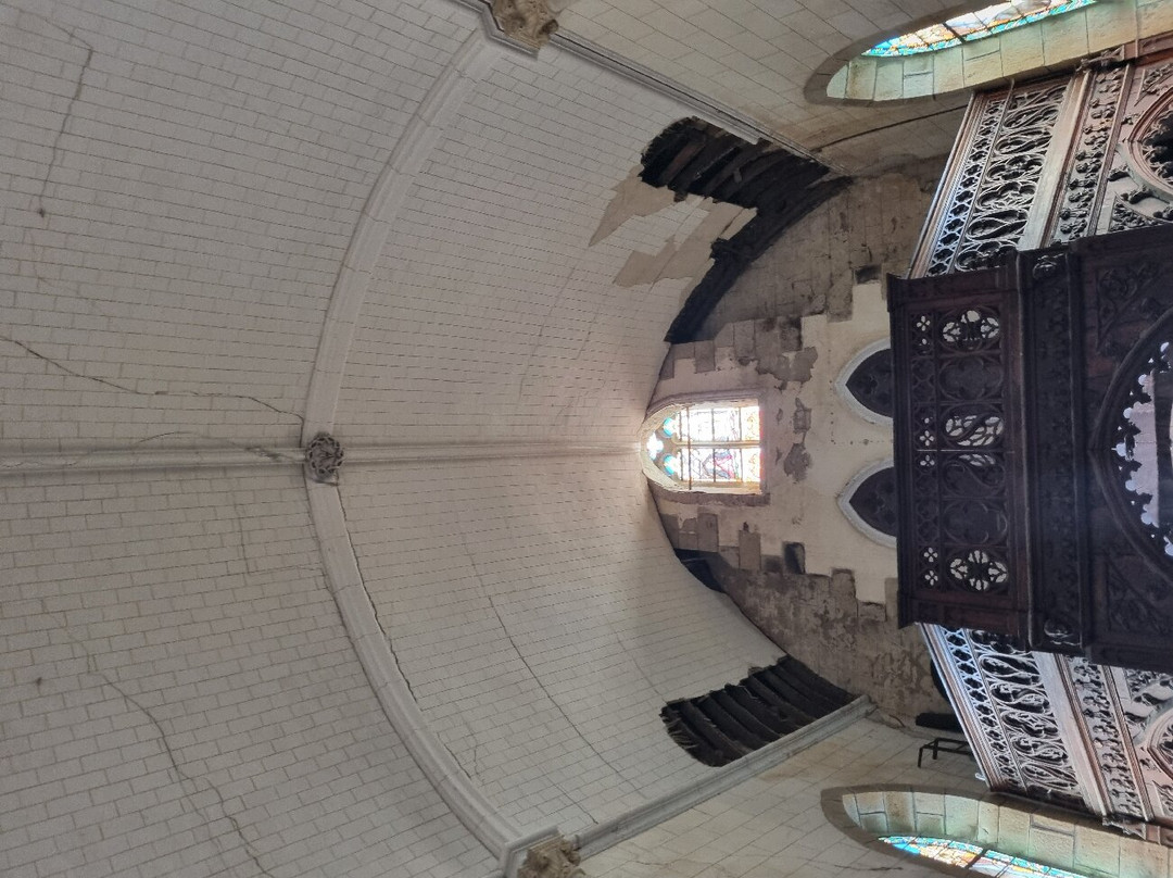 Eglise Saint Sauveur景点图片