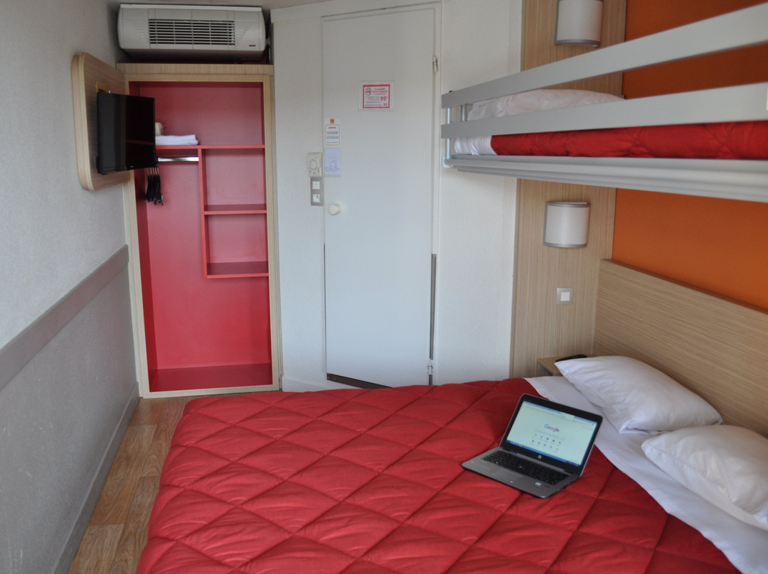 Hôtel Première Classe Clermont Ferrand Aubière主图