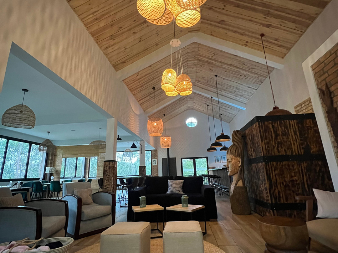 Relais De Mantadia