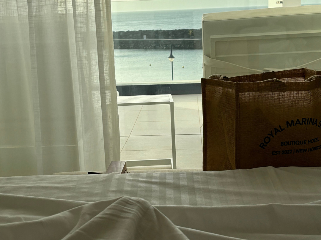 Royal Marina Suites主图