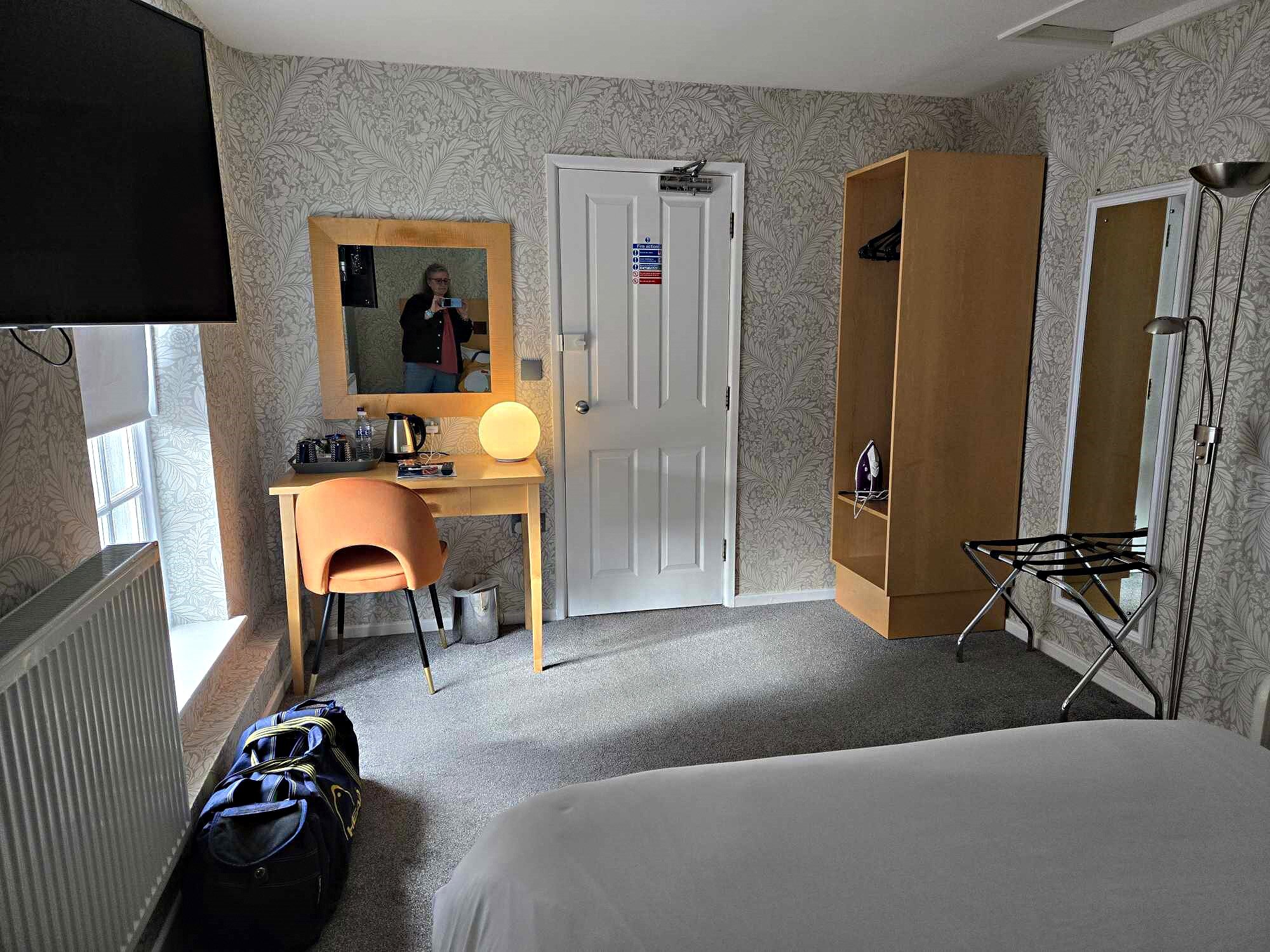 Warwick Arms Hotel-客卧