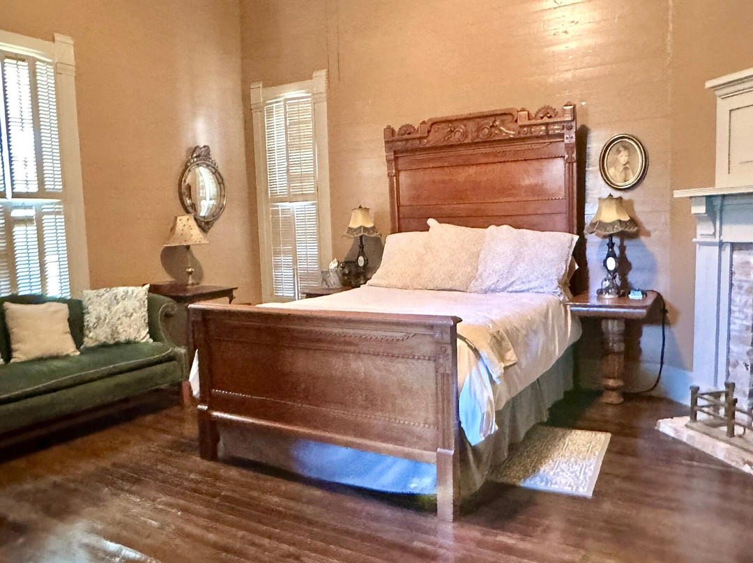 Inn On The Creek主图