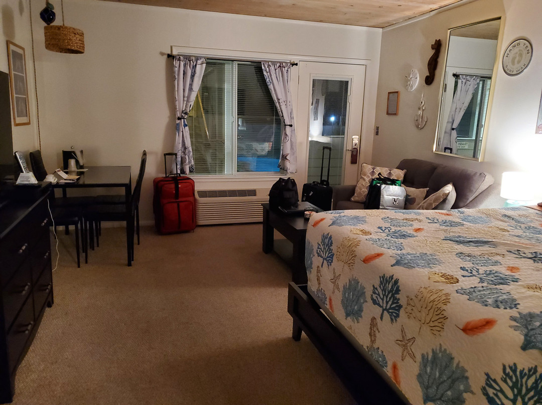 Lanai at the Cove主图