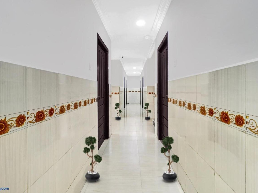 OYO Hotel Satya Manorama Inn