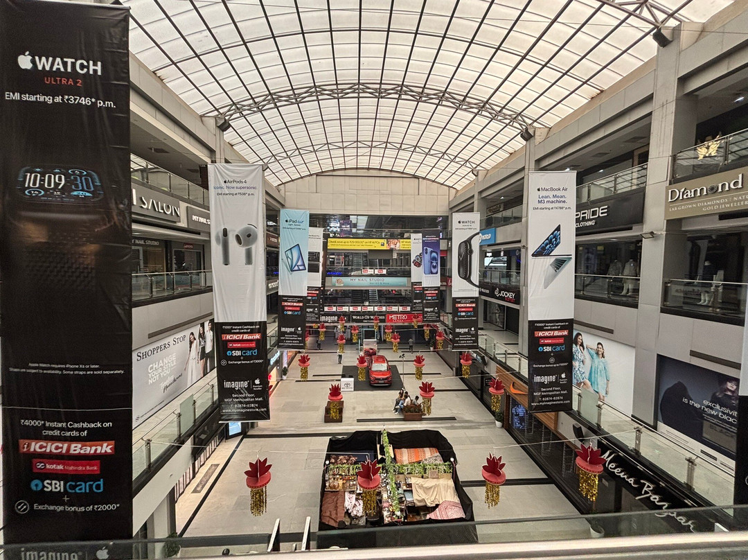 MGF Metropolitan Mall景点图片