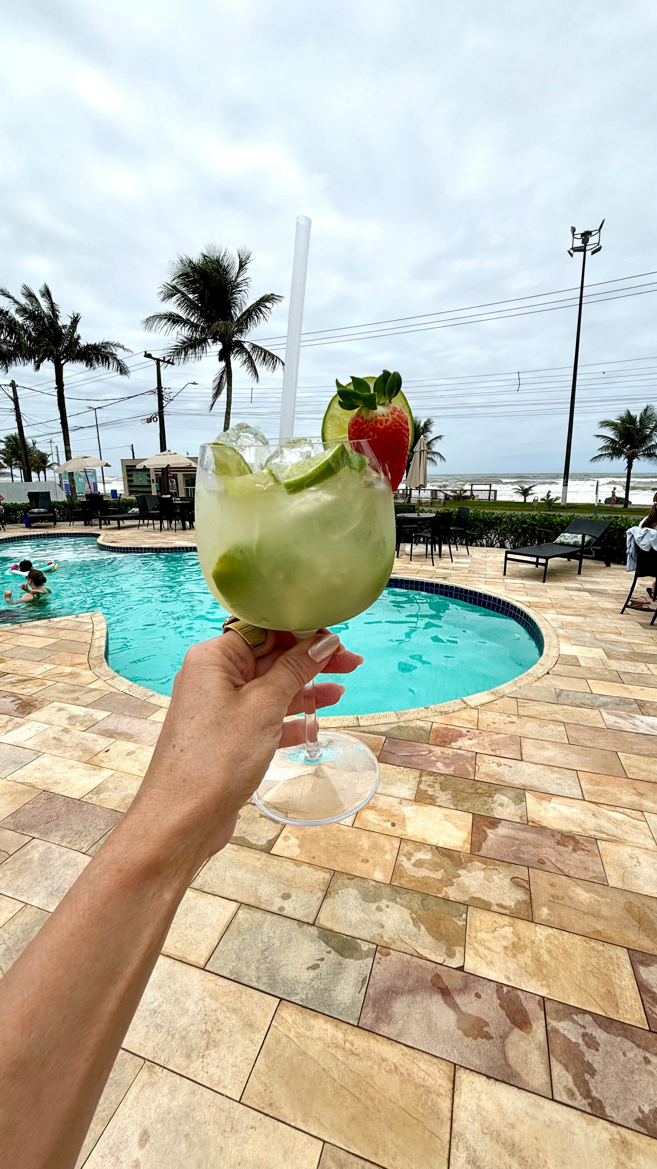 Hotel VillaReal Guaratuba-泳池