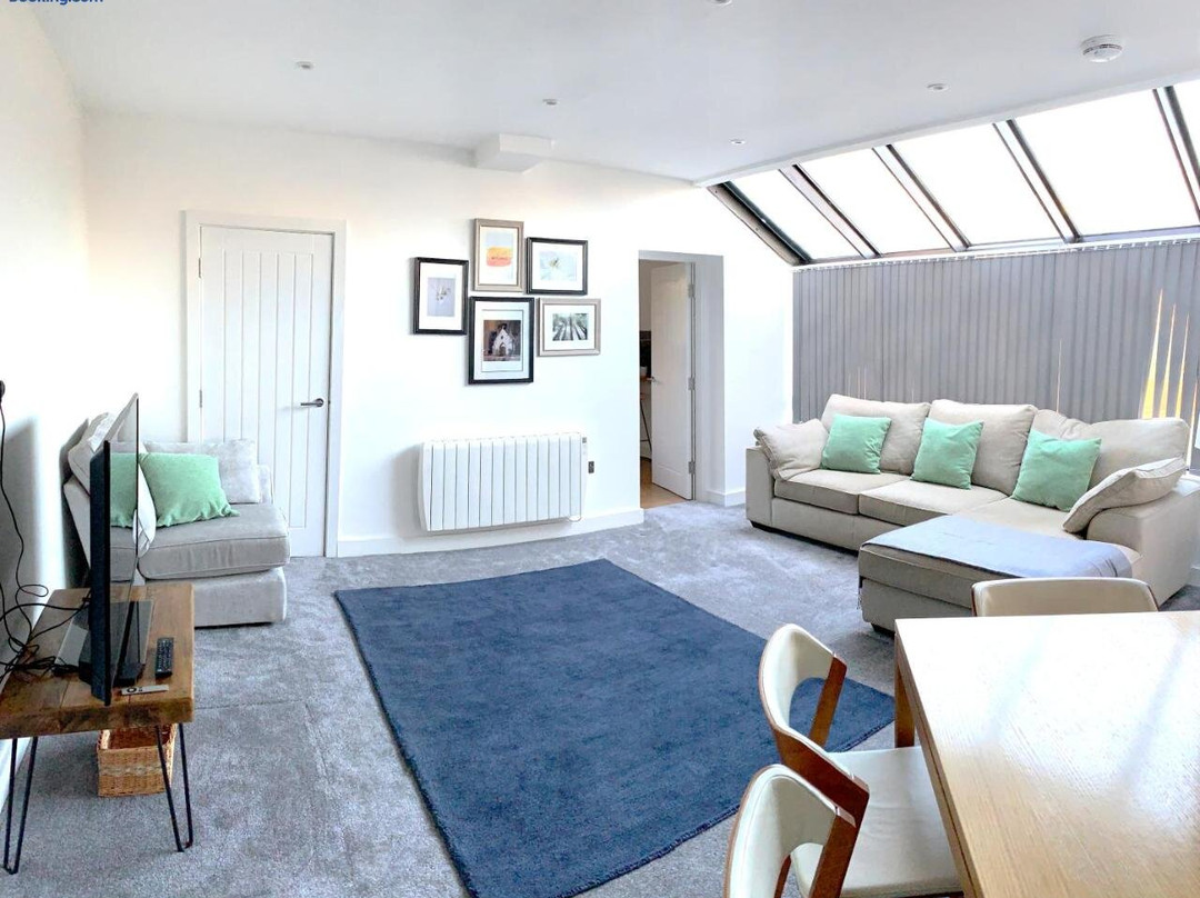 The Home Crowd Luxury Apartments - Park View