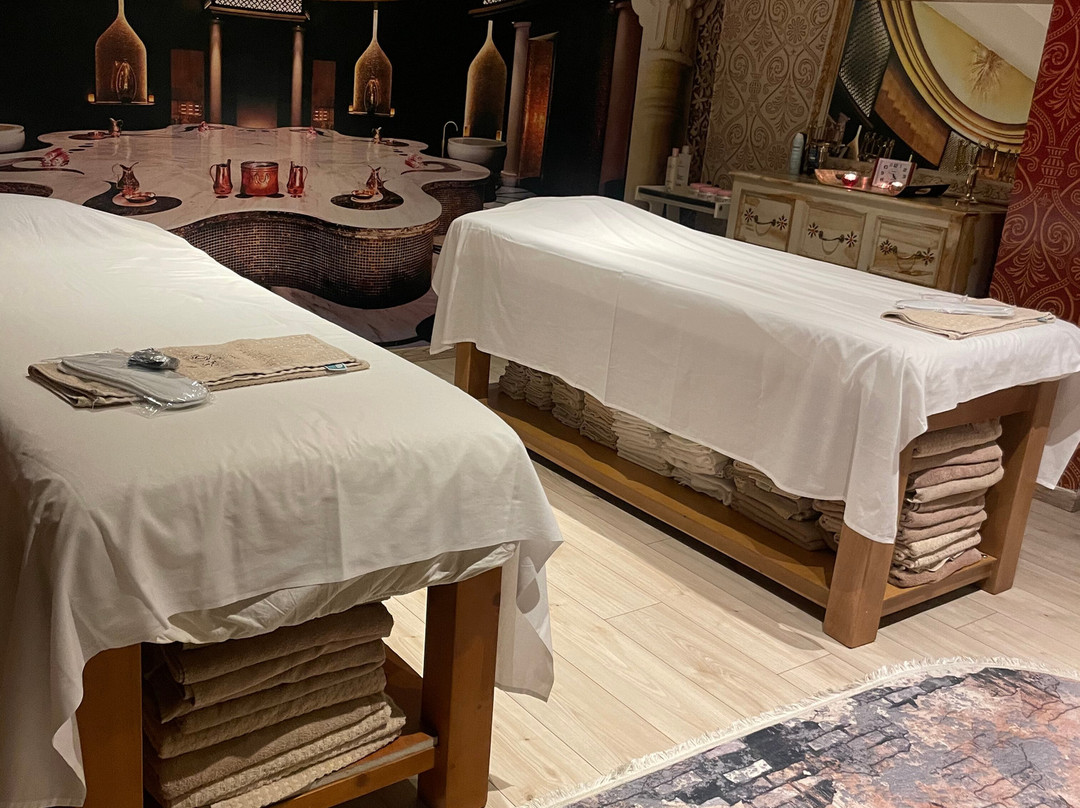 Golden Spa Relax Blloku-地拉那必去景点