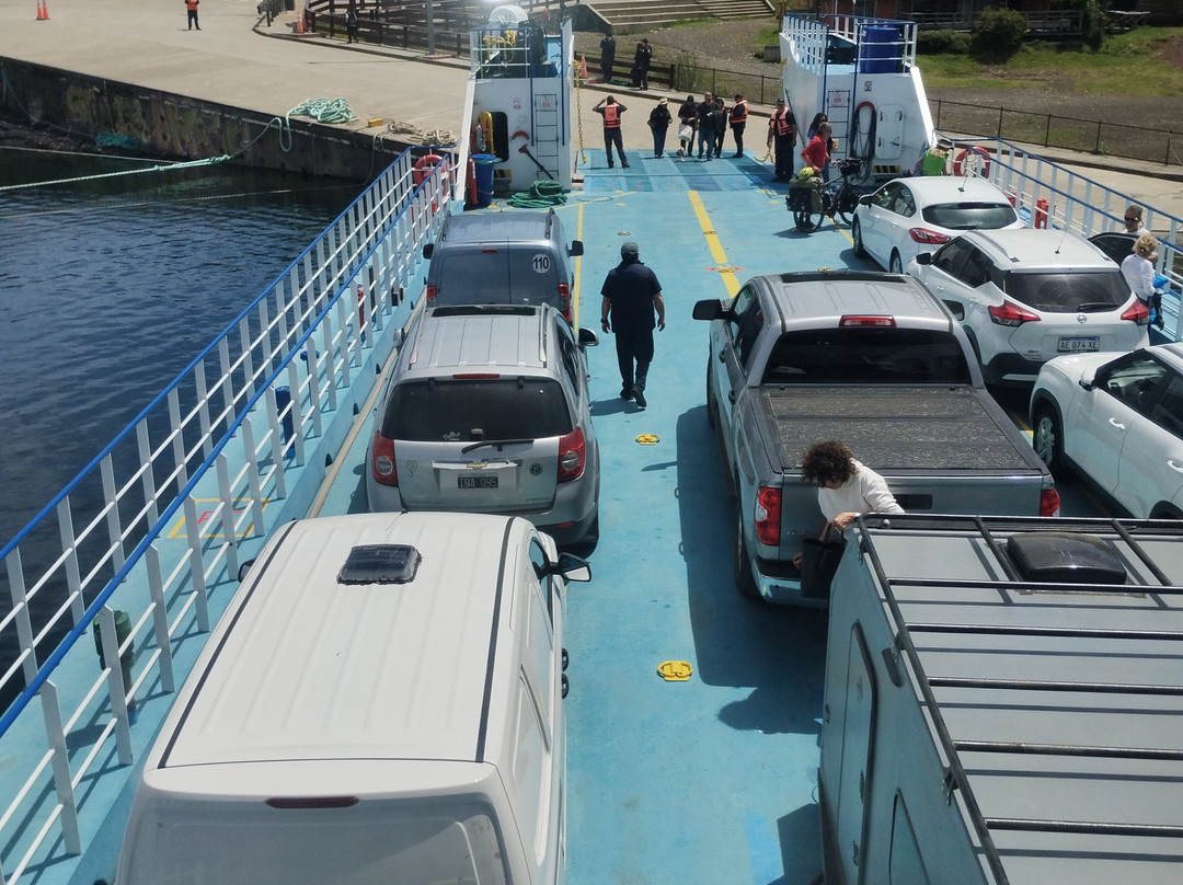 Barcaza Hua Hum-Puerto Fuy必去景点