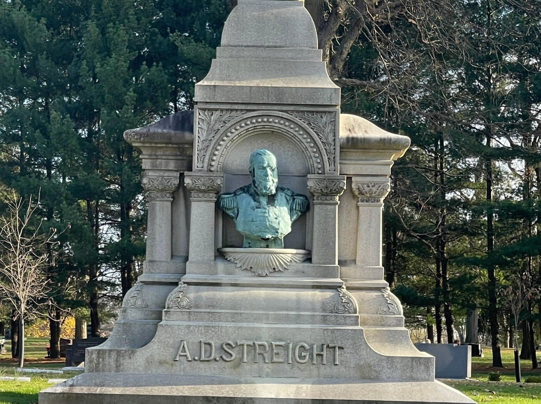 Crown Hill Cemetery-印第安纳波利斯必去景点