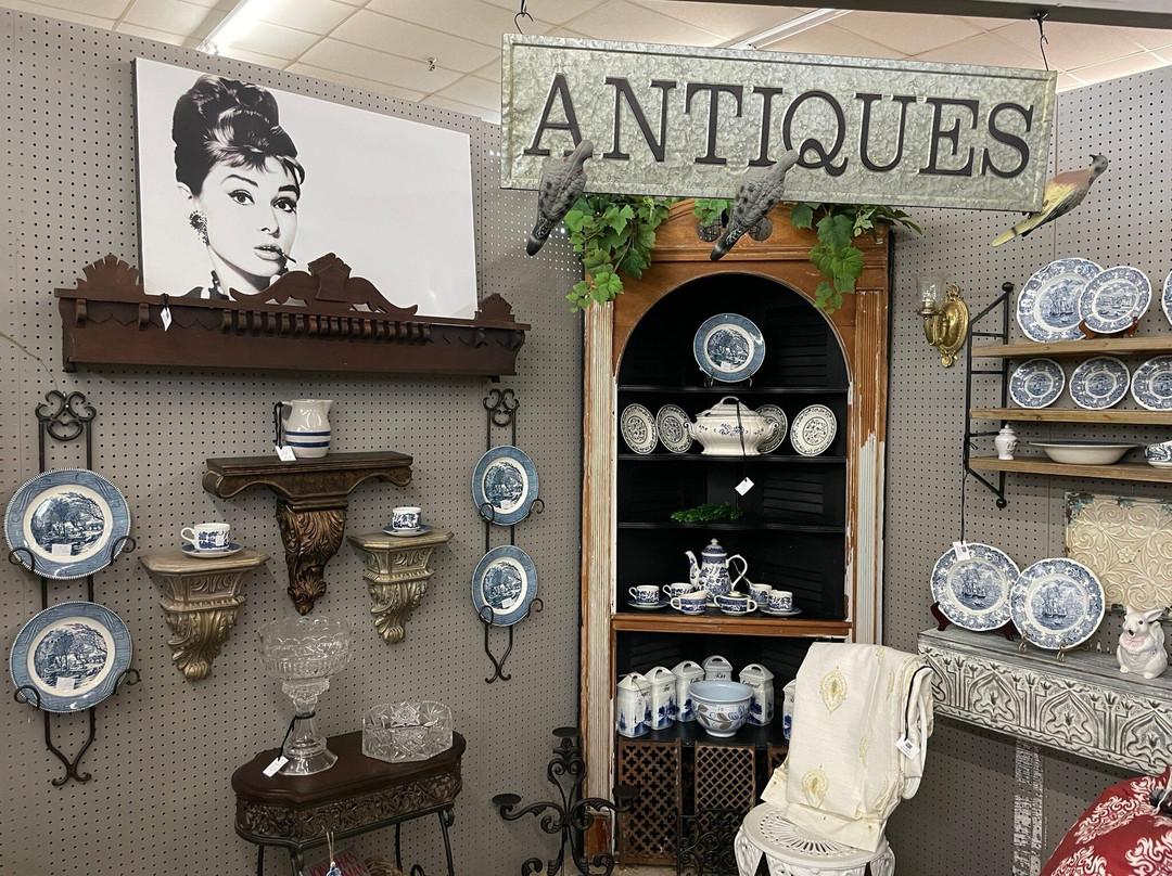 Consumer Mall-欧文斯伯勒必去景点