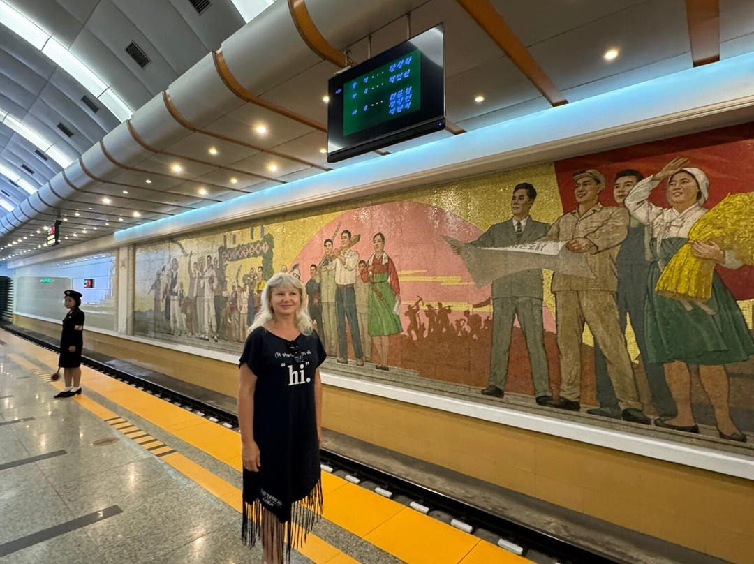 Pyongyang Metro-平壤必去景点