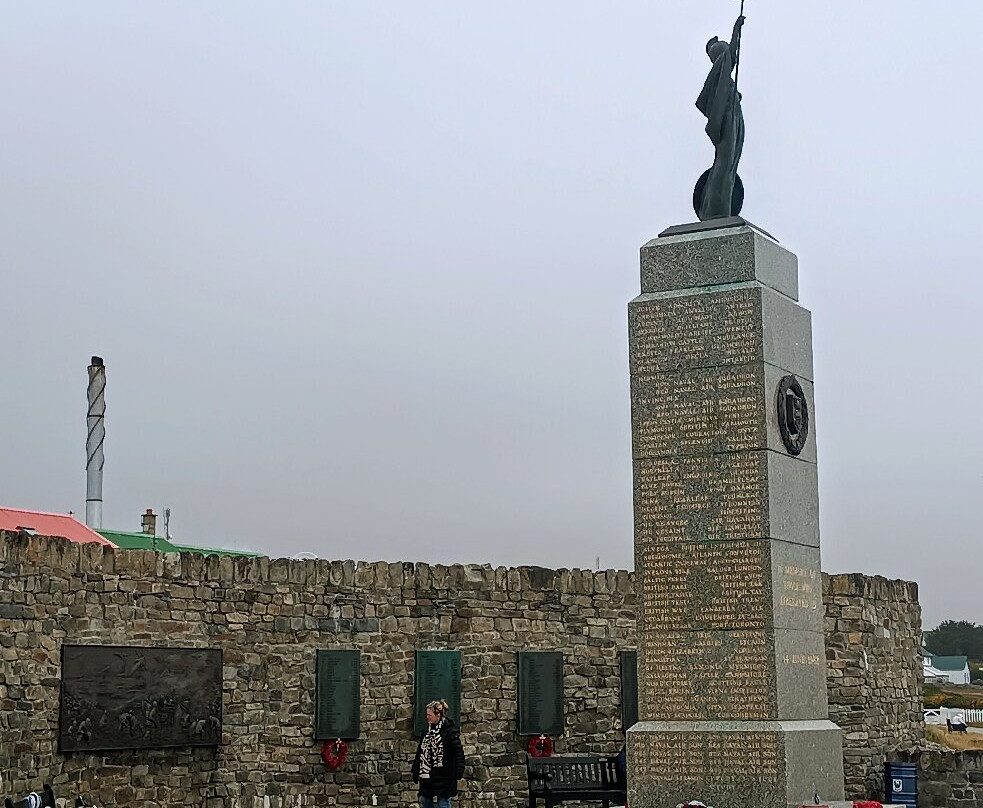 1982 Liberation Memorial景点图片