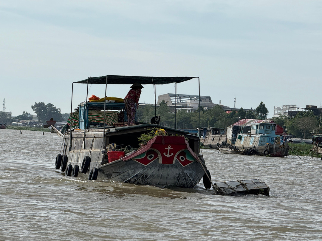 Long Xuyen Floating Market-Long Xuyen必去景点