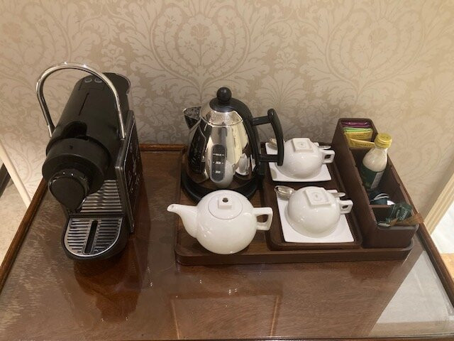 卢克奈姆公园酒店主图