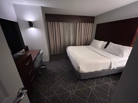 Embassy Suites by Hilton Atlanta Kennesaw Town Center主图