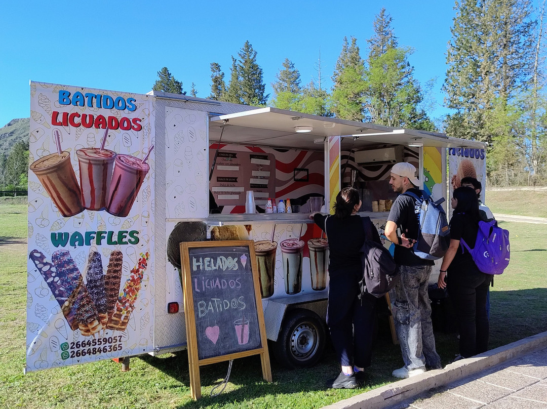 La Joaquina Open Mall-Juana Koslay必去景点