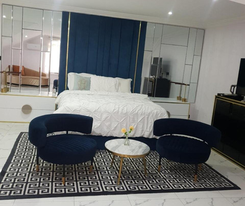 Executive Home Extension