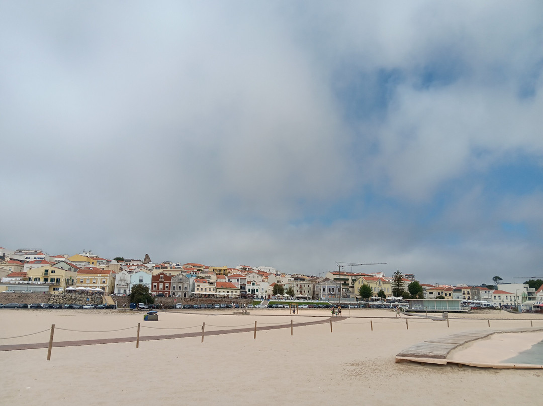 Praia de Buarcos景点图片