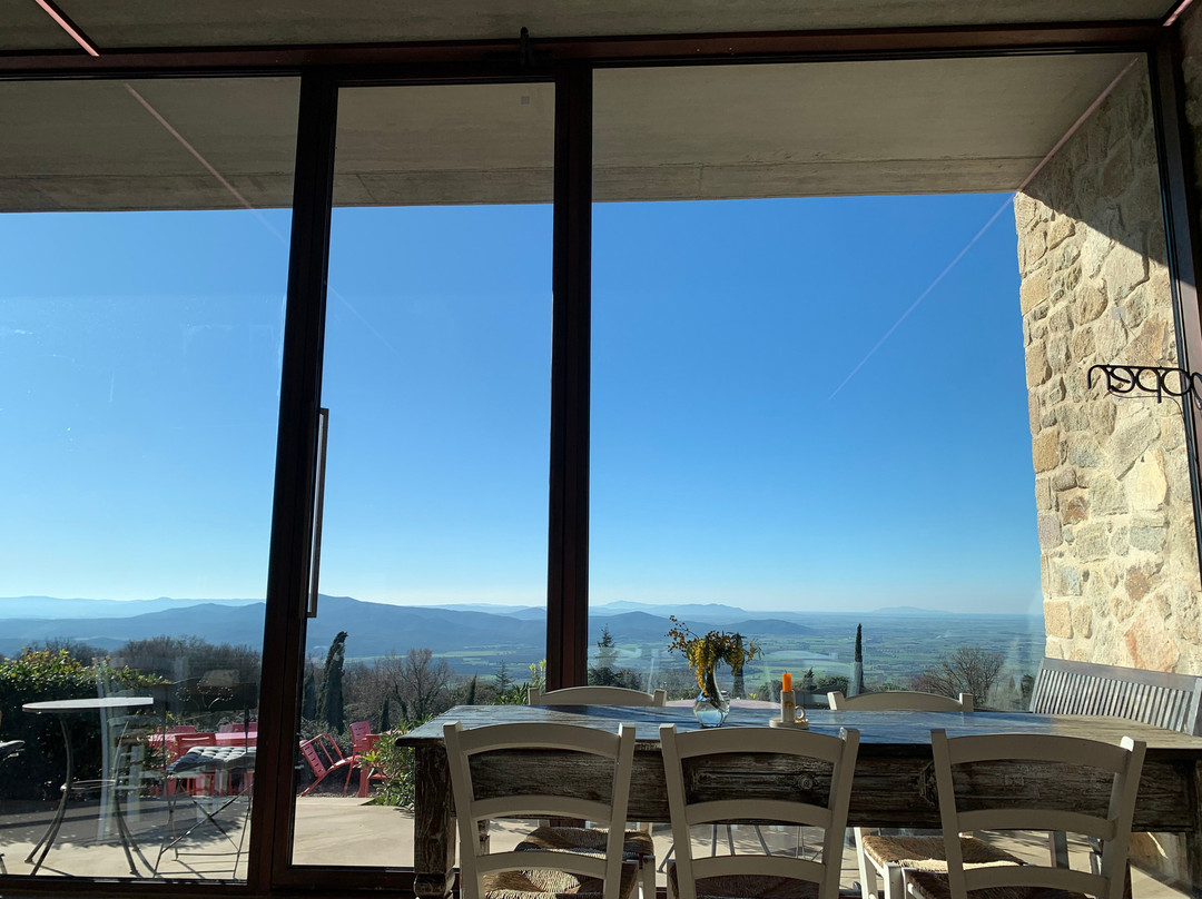 Valdonica Winery & Vineyard Residence主图