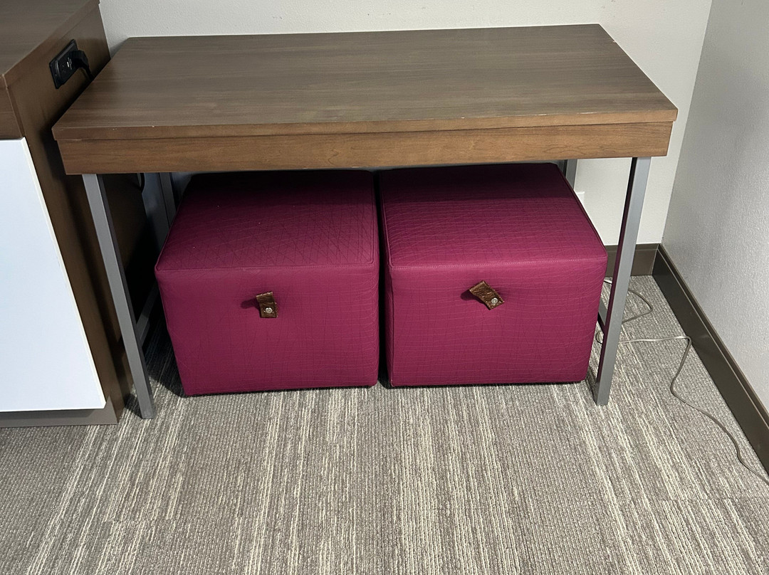 Hampton Inn Salem East-Electric Road主图