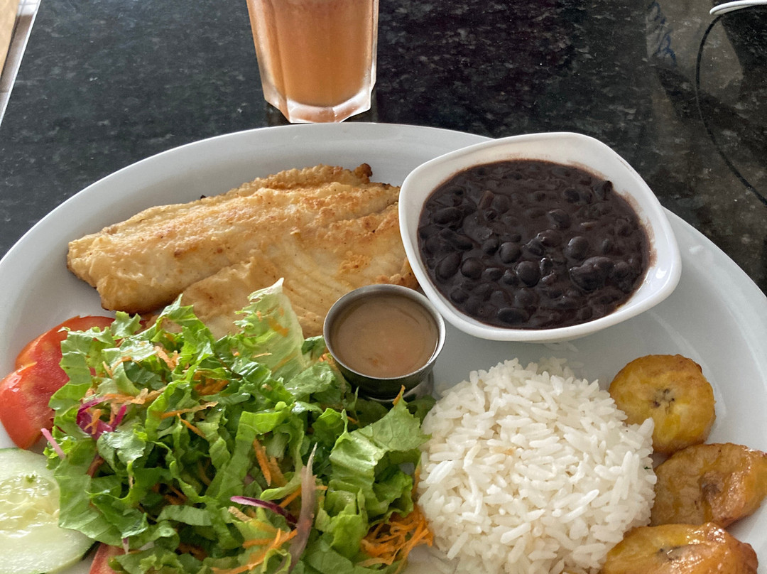 La Sabana Hotel Suites Apartments主图