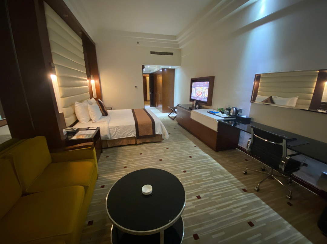 Royal Halong Hotel主图