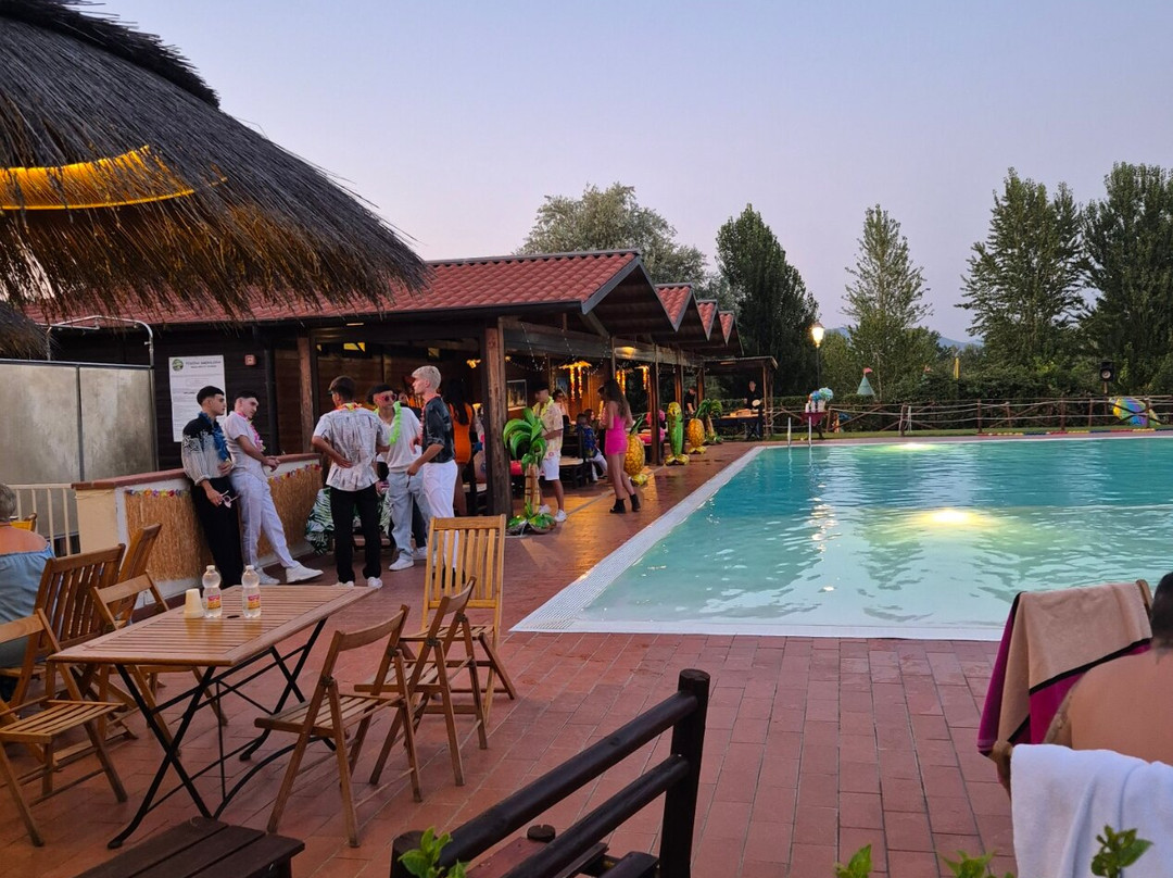Piscina del Parco dei Renai-锡尼亚必去景点
