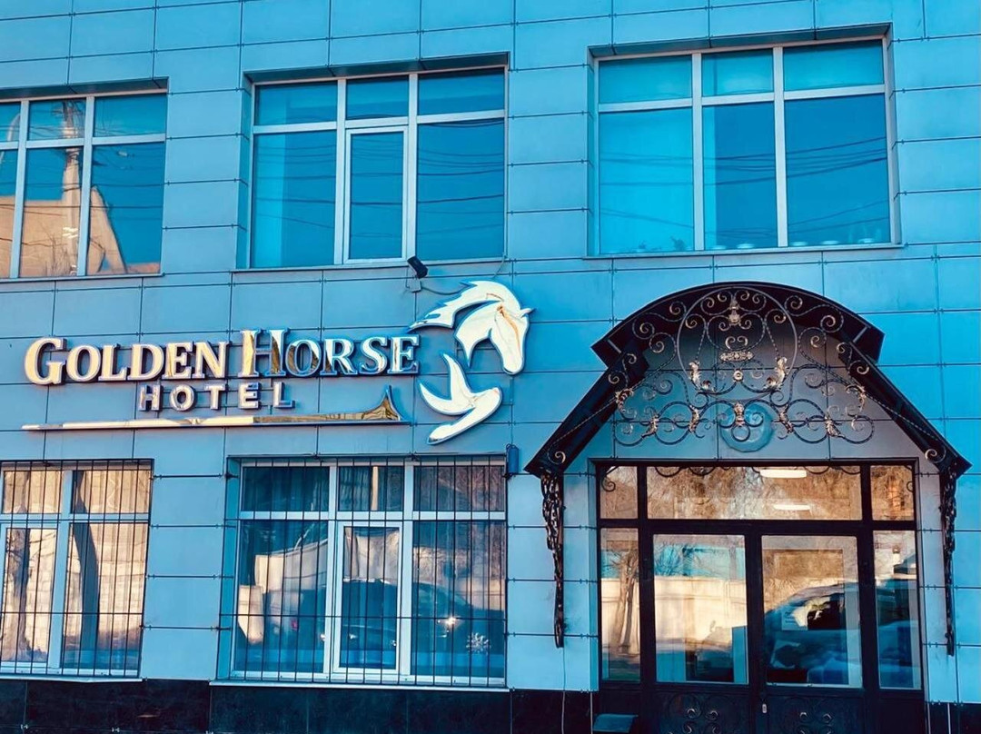 Golden Horse Hotel