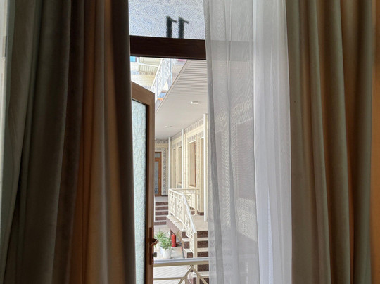 Registon Saroy Hotel主图