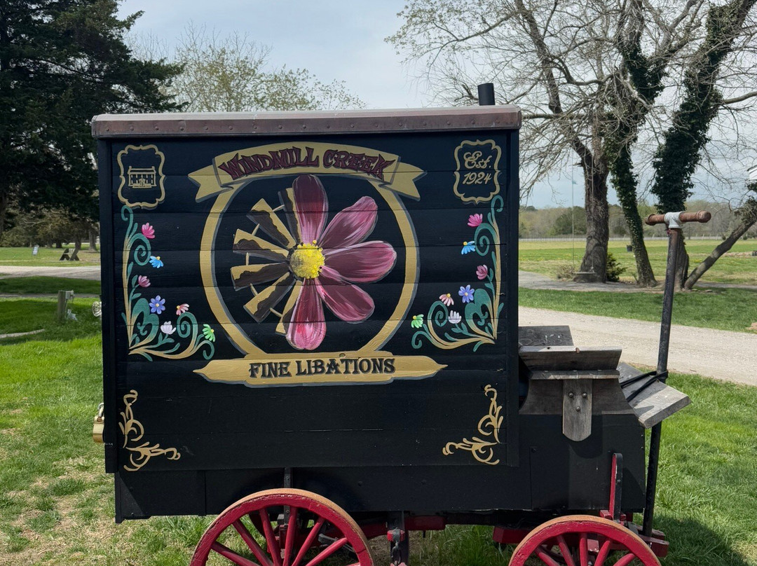 Windmill Creek Winery & Farm Kitchen-Berlin必去景点