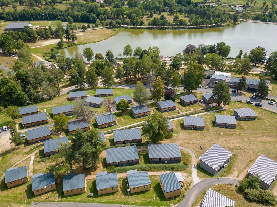 Village Club Les Demeures du Lac