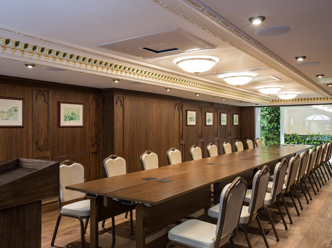 苏丹阿合麦特奥瓦酒店主图