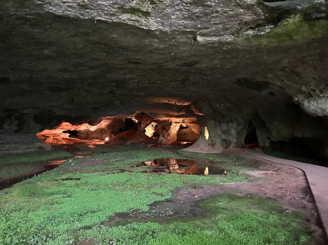 The Caves of Sare景点图片
