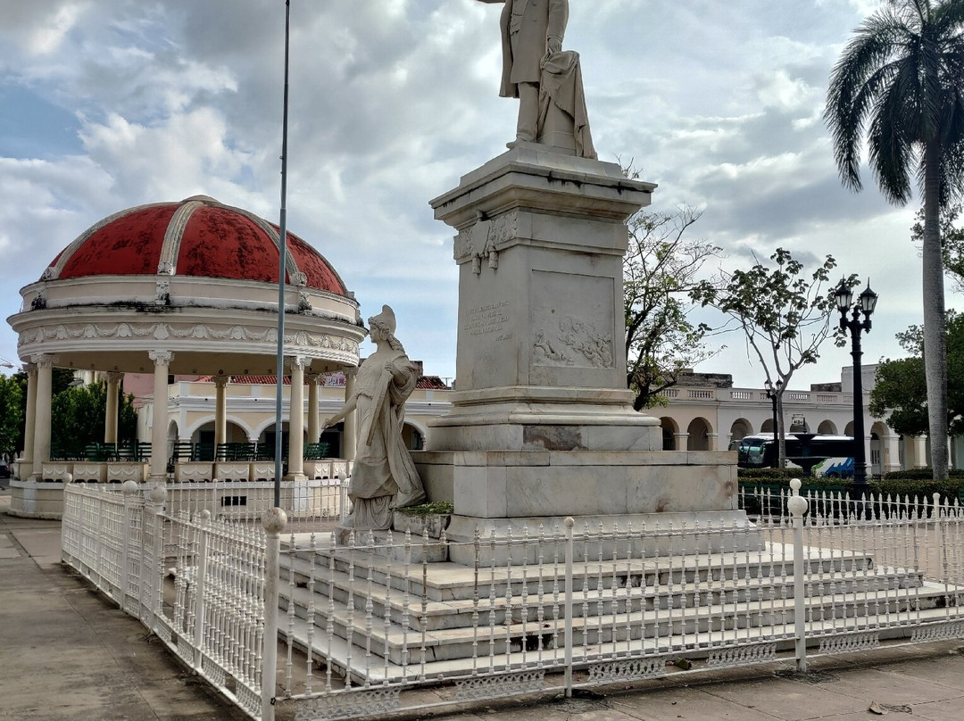 Parque Jose Martí-西恩富戈斯必去景点